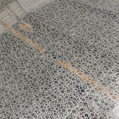 Geperforeerde het roestvrije staal plateert CAD 304 Tekeningsaanpassing 0.6mm de Norm van de Dikte1219*2438 Mm Grootte ASTM