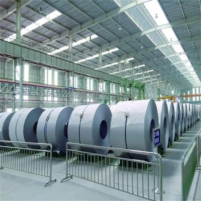 SS201 roestvrijstalen spoelen Stroken 1200 mm Breedte ASTM SUS Standard 2B Oppervlak koudgewalst 0,4 mm 0,5 mm Dikte
