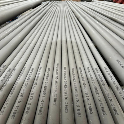 304 roestvrijstalen buizen in standaard of aangepaste verbinding 0,8-100 mm dikte voor duurzaamheid en prestaties