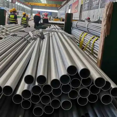 ASTM-standaard 304 BA-klasse oppervlakte roestvrij staal waterpijp 25DN 2,3 mm dikte hygiënische 2B Ss303 pijpen aangepaste lengte
