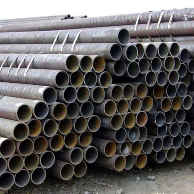 S235JR Warmgewalste naadloze buizen van koolstofstaal zachte oliebuizen van staal 0,8 mm Dikte 26 mm