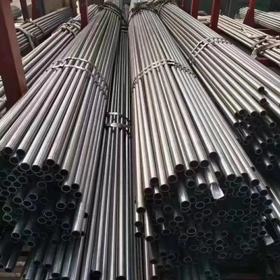 S355 Transmissiepijpleiding Warmgewalste koolstofstaal naadloze buizen zachte stalen buis 0,65 mm Dikte 21 mm OD EN